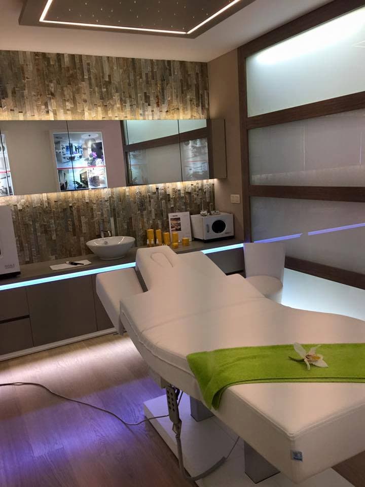 Кушетка многофункциональная  Dubai картинки  Nilo Spa Design 9035