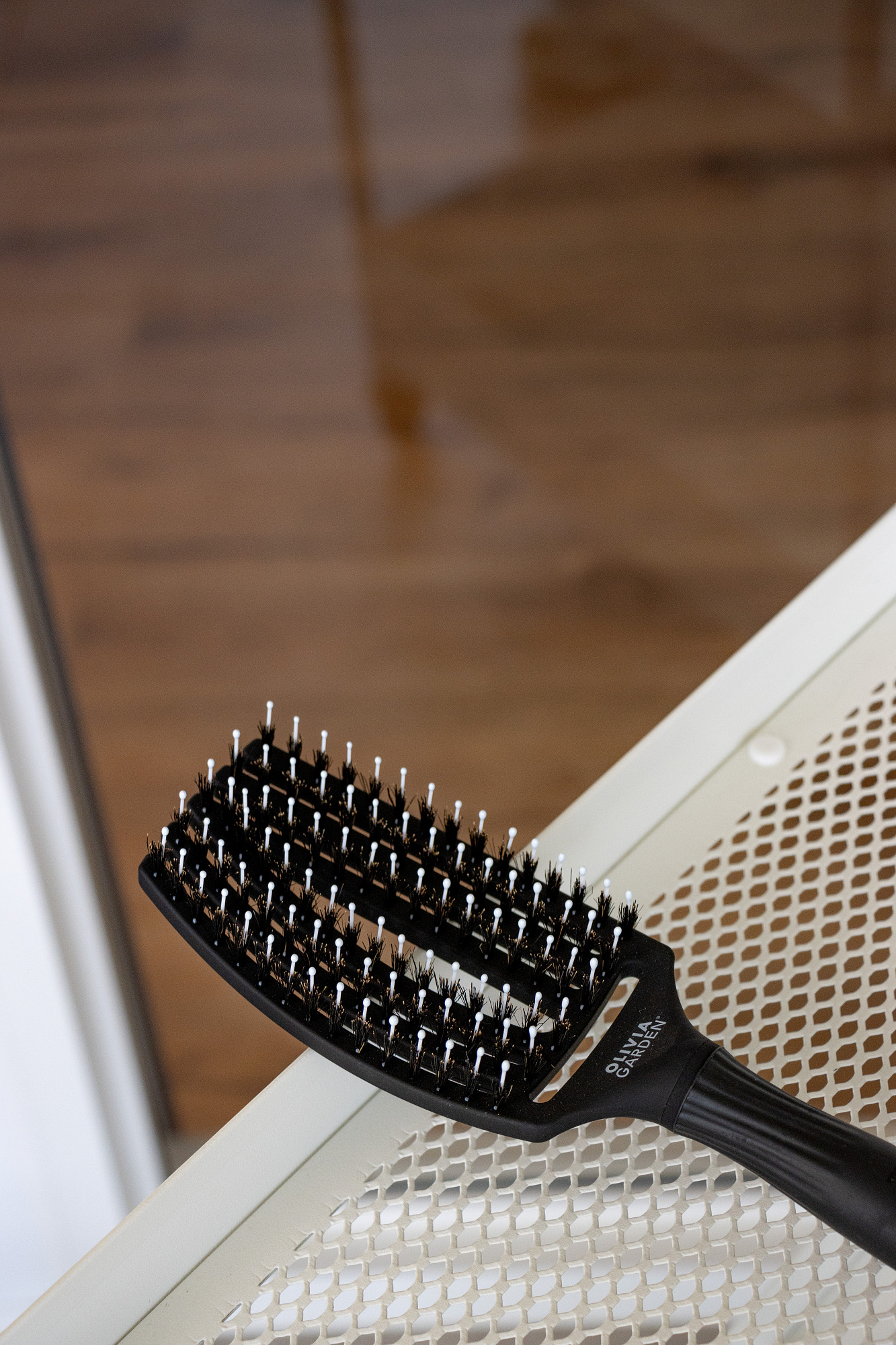 Щетка для волос Fingerbrush Care Iconic Boar&Nylon Black M ID0652/BR-FB1PC-CM000 фото