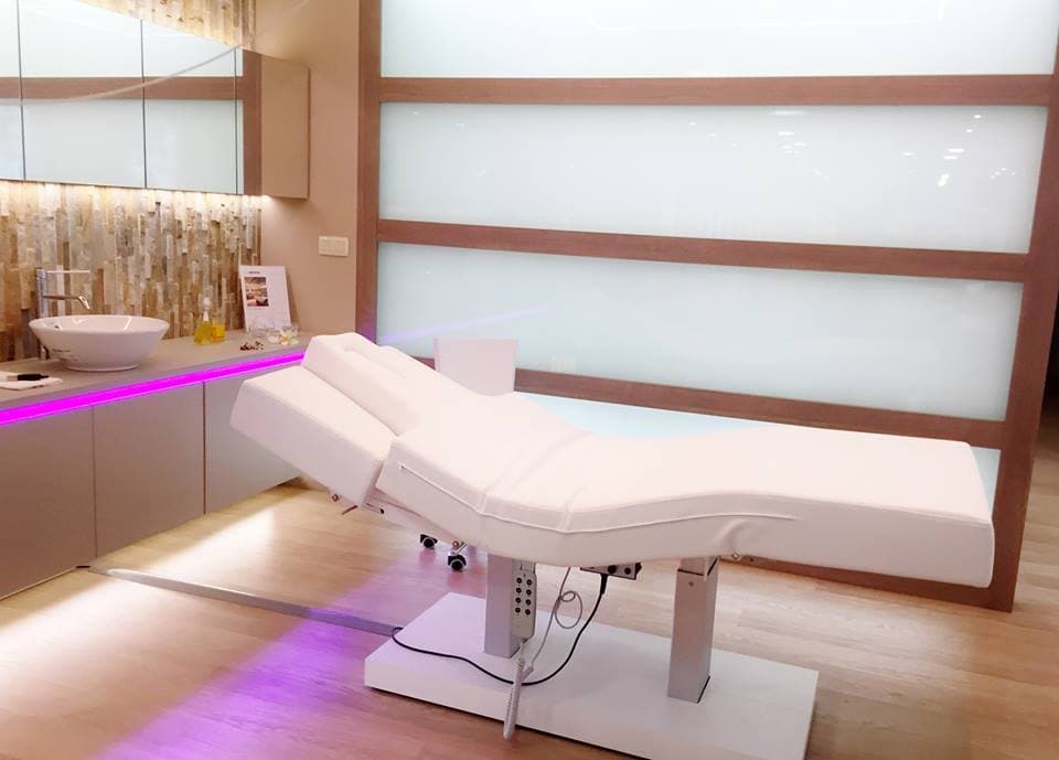 Кушетка многофункциональная  Dubai картинки  Nilo Spa Design 9035