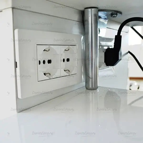Стол маникюрный COMFORTABLE MANICURE TABLE  купить картинки