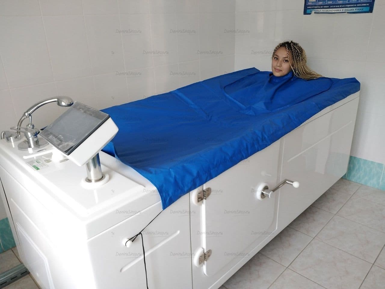 Пароуглекислая ванна «Оккервиль Комби» (с дверцей)  Physiotechnica
