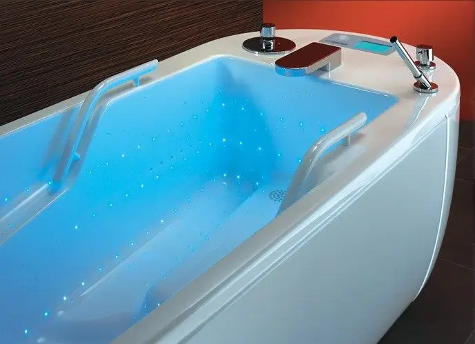 Многофункциональная гидромассажная ванна Pacific  Unbescheiden baden baden
